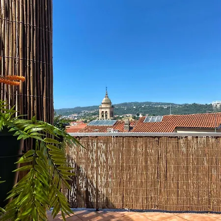 Atico Con Terraza En El Corazon De Ourense