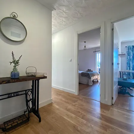 Atico Con Terraza En El Corazon De Apartament