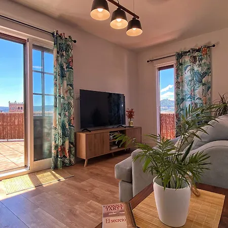 Apartament Atico Con Terraza En El Corazon De