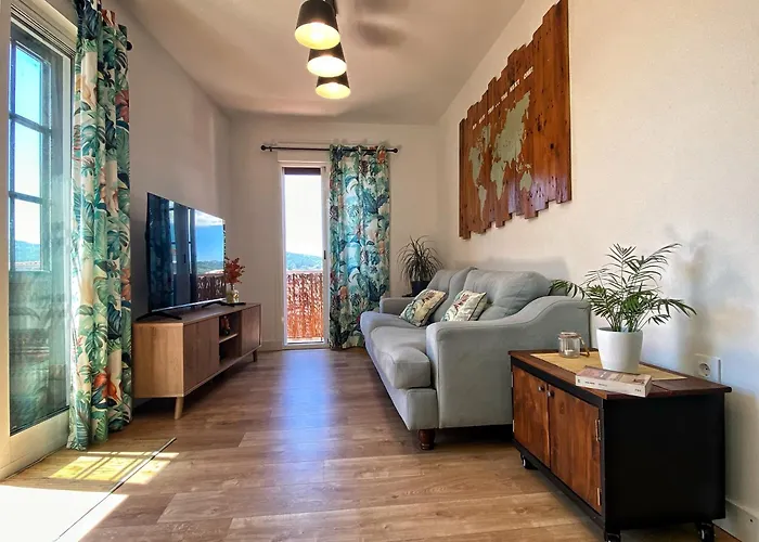 Atico Con Terraza En El Corazon De